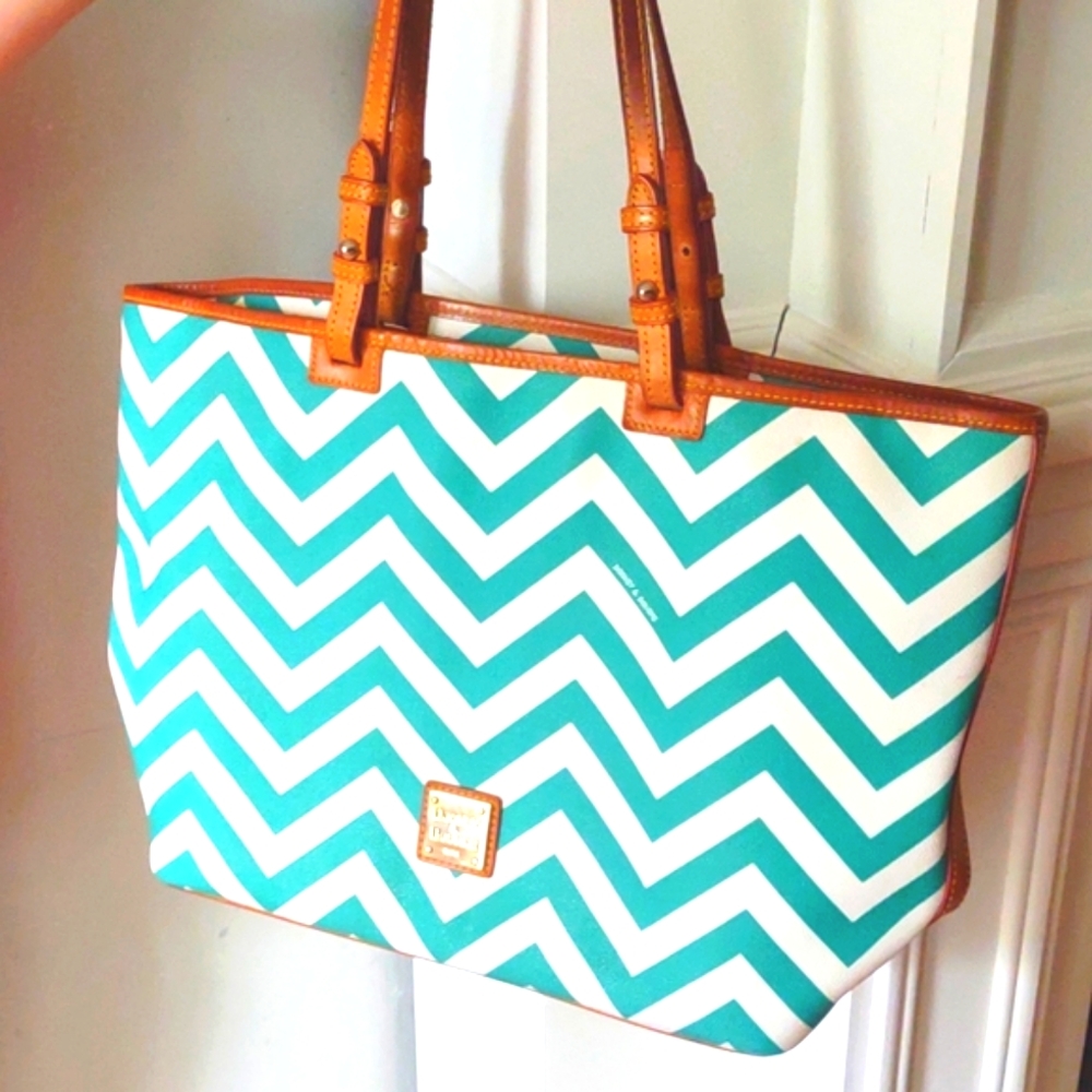 Dooney and Bourke Chevron Purse Teal